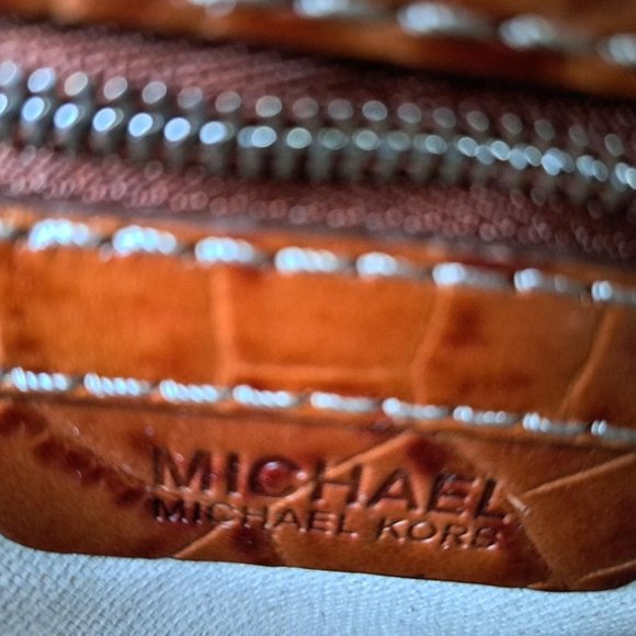 Vintage Michael Kors Leather Embossed Allegator Clutch/Chain Shoulder Bag - Picture 10 of 10